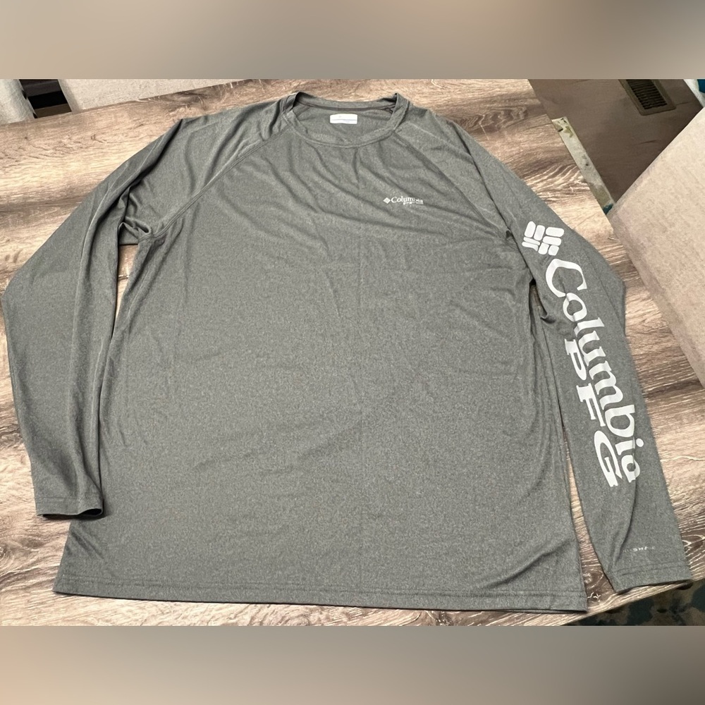 Gray Columbia PFG Omni-Shade Long Sleeve Shirt In Excellent Condition - Sz. XL